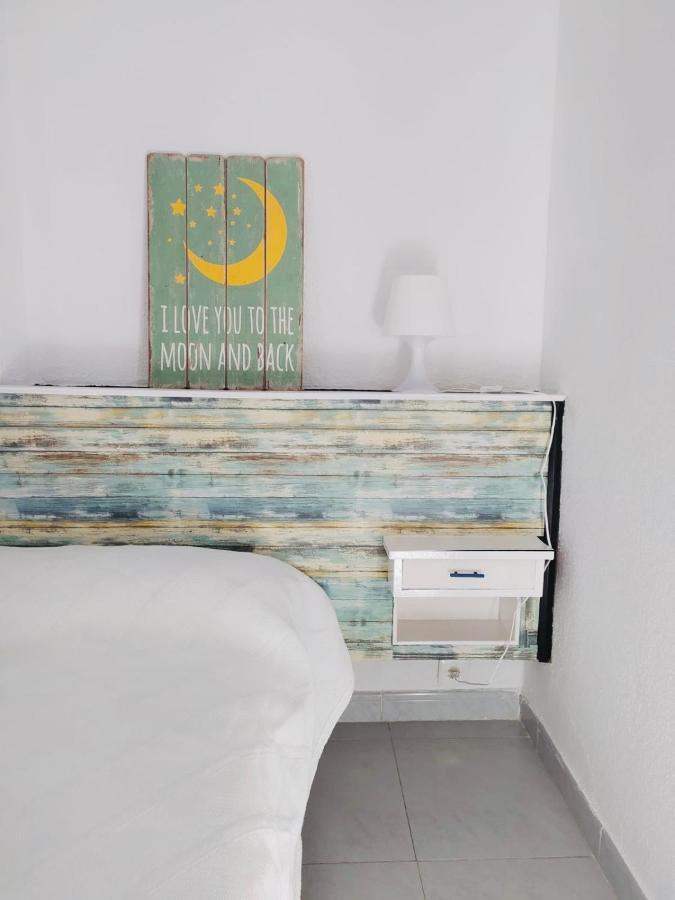 Apartamento Palmeras La Pineda Bagian luar foto