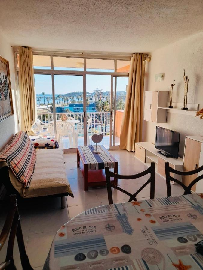 Apartamento Palmeras La Pineda Bagian luar foto