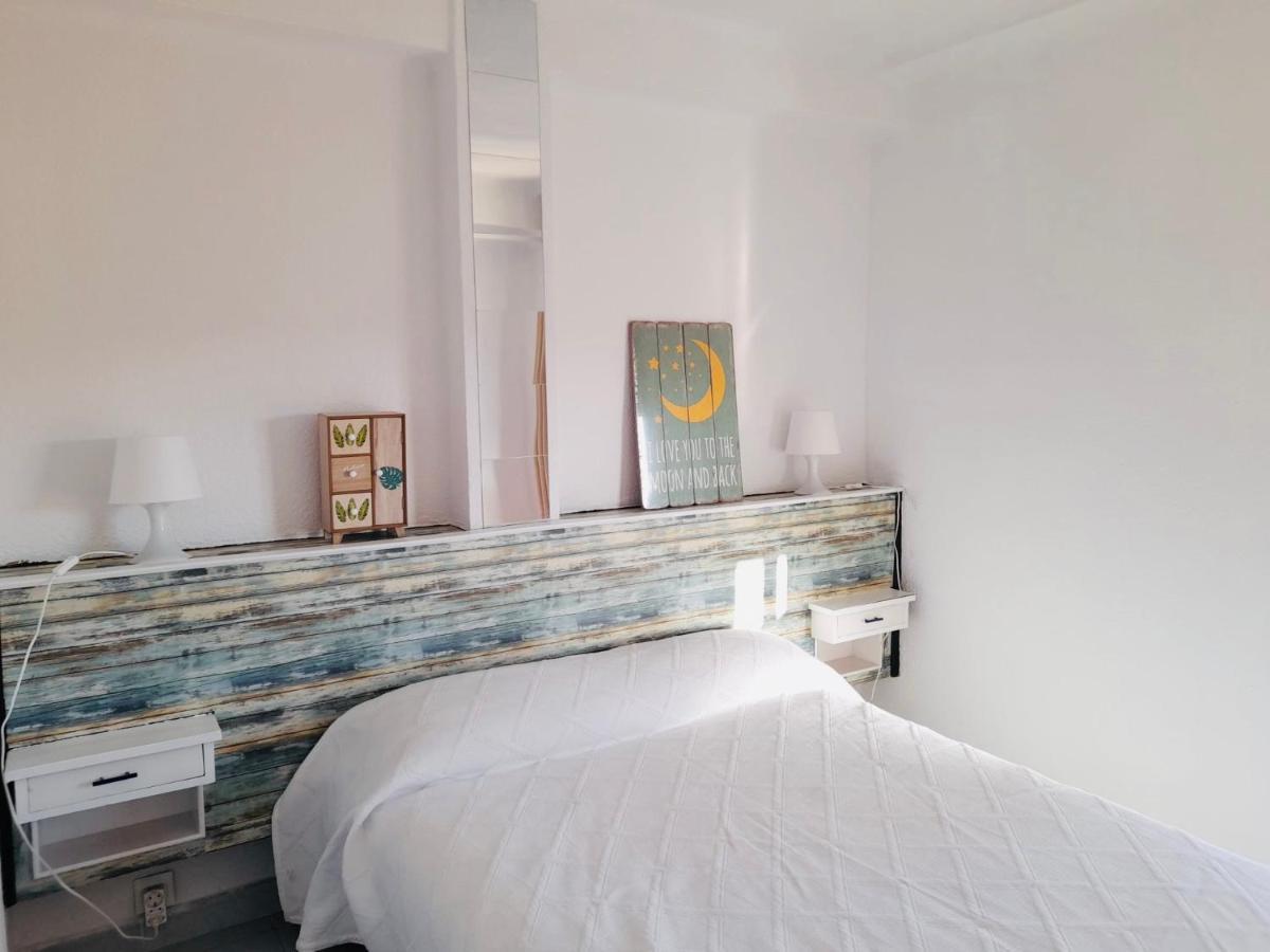 Apartamento Palmeras La Pineda Bagian luar foto