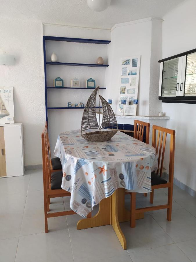 Apartamento Palmeras La Pineda Bagian luar foto
